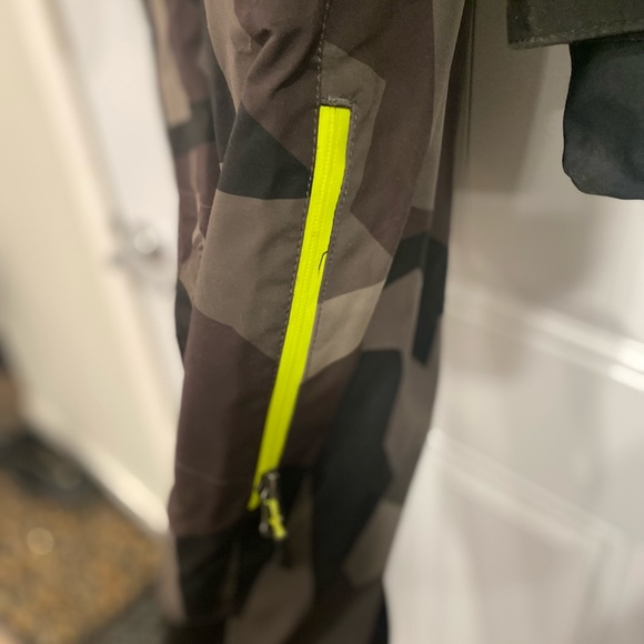 FXR Extreem Performance Men’s Sledding Suit - Picture 9 of 15